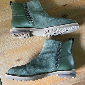 Lands End Green Suede Chelsea Boots